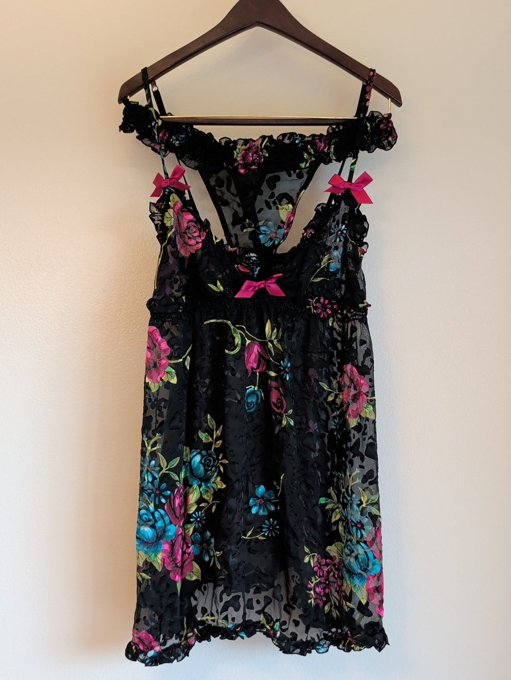 Victoria's Secret Black Sheer Floral Lace Chemise/Undie with Pink & Teal Accents